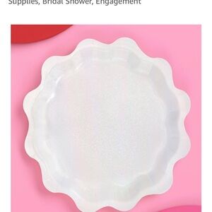 Xofetti shimmer party plates